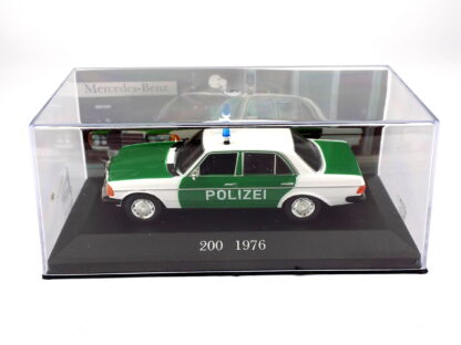 MERCEDES BENZ 200 POLIZEI - Polícia Nemecko 1976 - 1:43 DeA ( Bazárový tovar ) - Image 3