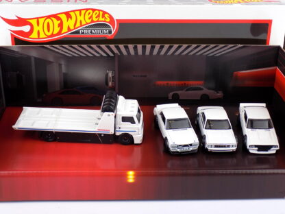 HOT WHEELS PREMIUM SET NISSAN - 1:64