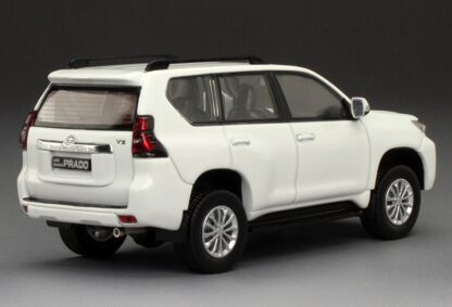 TOYOTA LAND CRUISER PRADO 2018 - 1:43 VITESSE - Image 2