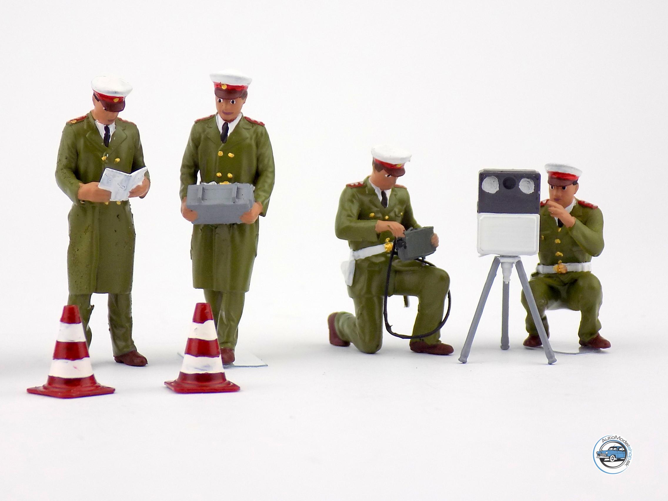 Veľký set 7 ks dopravákov Verejnej bezpečnosti s príslušenstvom 1:43 – Obrázok 4