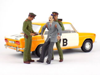 SET FIGÚRKY PRÍSLUŠNÍKOV VB A OPILCA 1:18