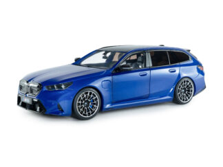 BMW M5 TOURING MARINA BLUE 2024 - 1:18 SOLIDO