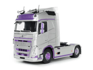 VOLVO  FH GLOBETROTTER XL 2023 - 1:24 SOLIDO