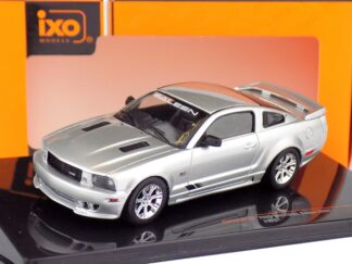 FORD MUSTANG SALEEN S281 2005 - 1:43 IXO