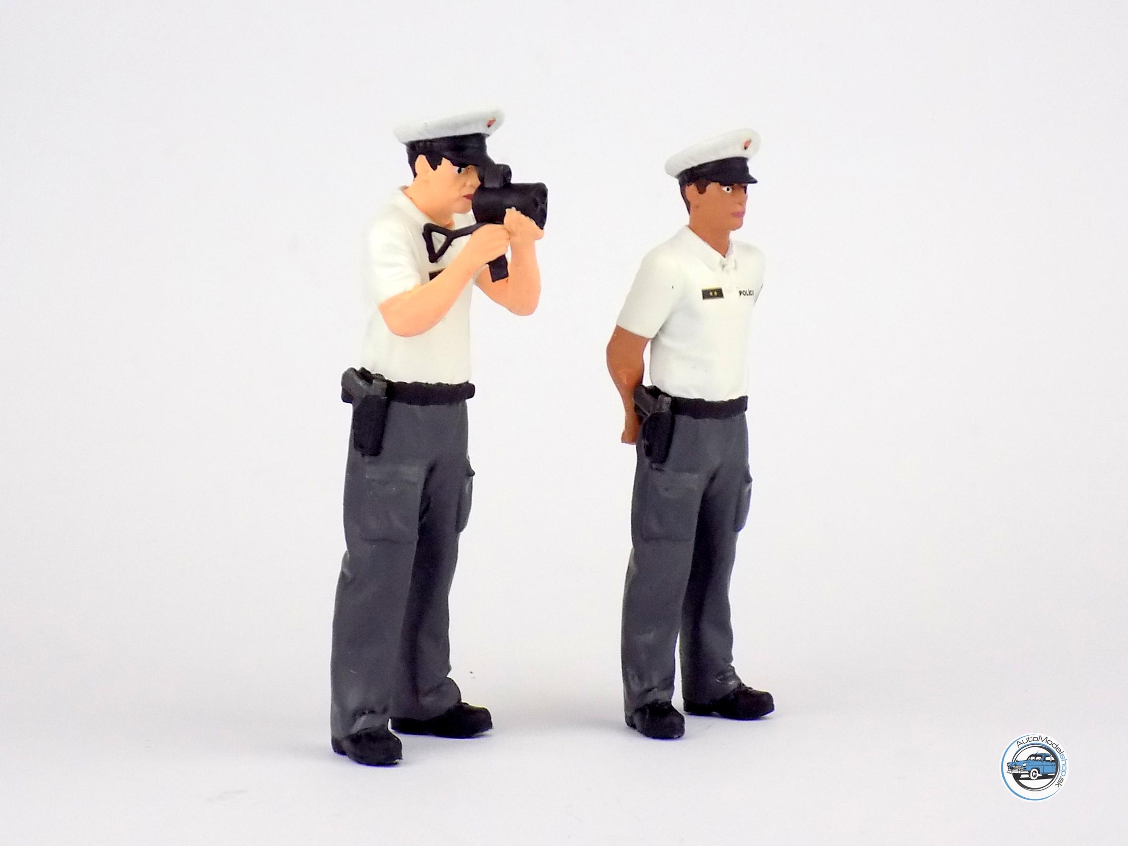 SET DOPRAVNÝCH POLICAJTOV PRI MERANÍ RÝCHLOSTI 1:18 – Obrázok 3