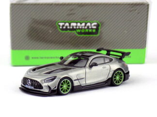 MERCEDES BENZ AMG GT BLACK SERIES - CHASE - 1:64 TARMAC