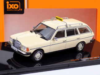 MERCEDES BENZ 200T S123 TAXI - 1:43 IXO