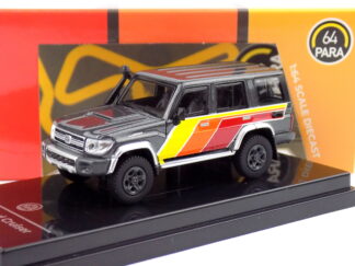 TOYOTA LAND CRUISER LC76 70 Series - 1:64 PARAGON MODELS